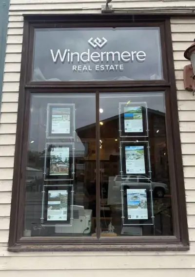 Window Graphics Photo